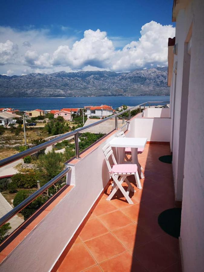 Apartments Tara Ražanac Extérieur photo