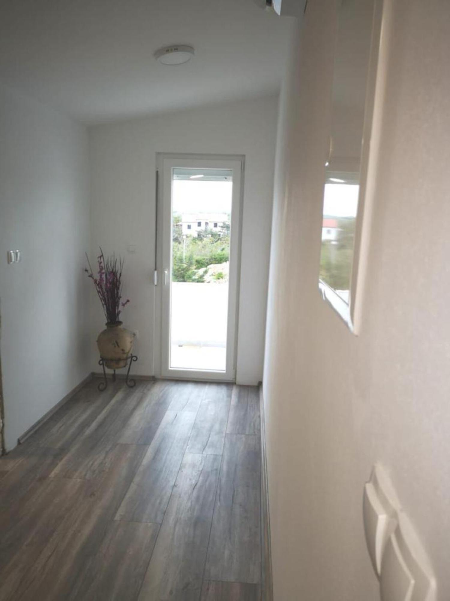 Apartments Tara Ražanac Chambre photo